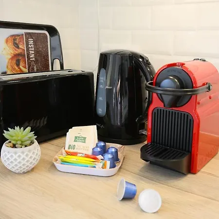 Apartmán Bright Spacious 2br - Near Center *