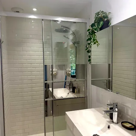 Bright Spacious 2br - Near Center Toulouse