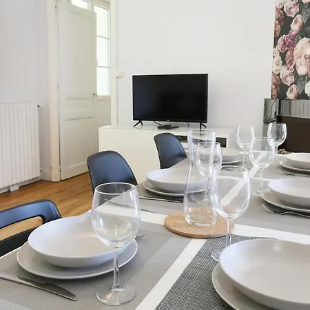 Grand T3 Lumineux - Proche Centre & Parking Facile Apartment *