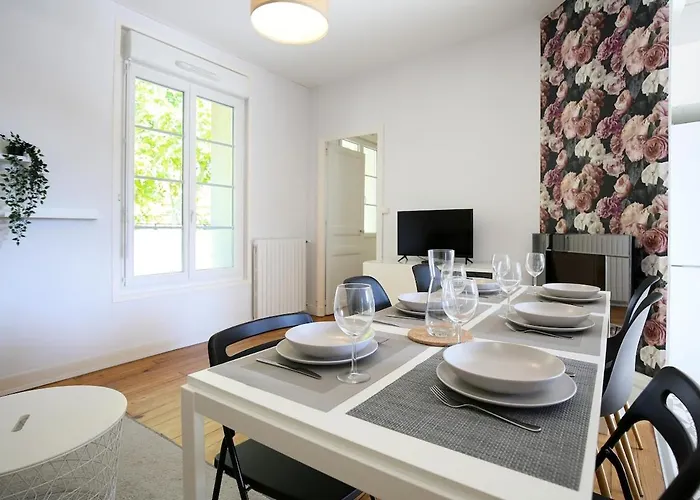 Grand T3 Lumineux - Proche Centre & Parking Facile Διαμέρισμα